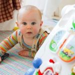 Tipps zur Auswahl von Spielzeug für Kleinkinder